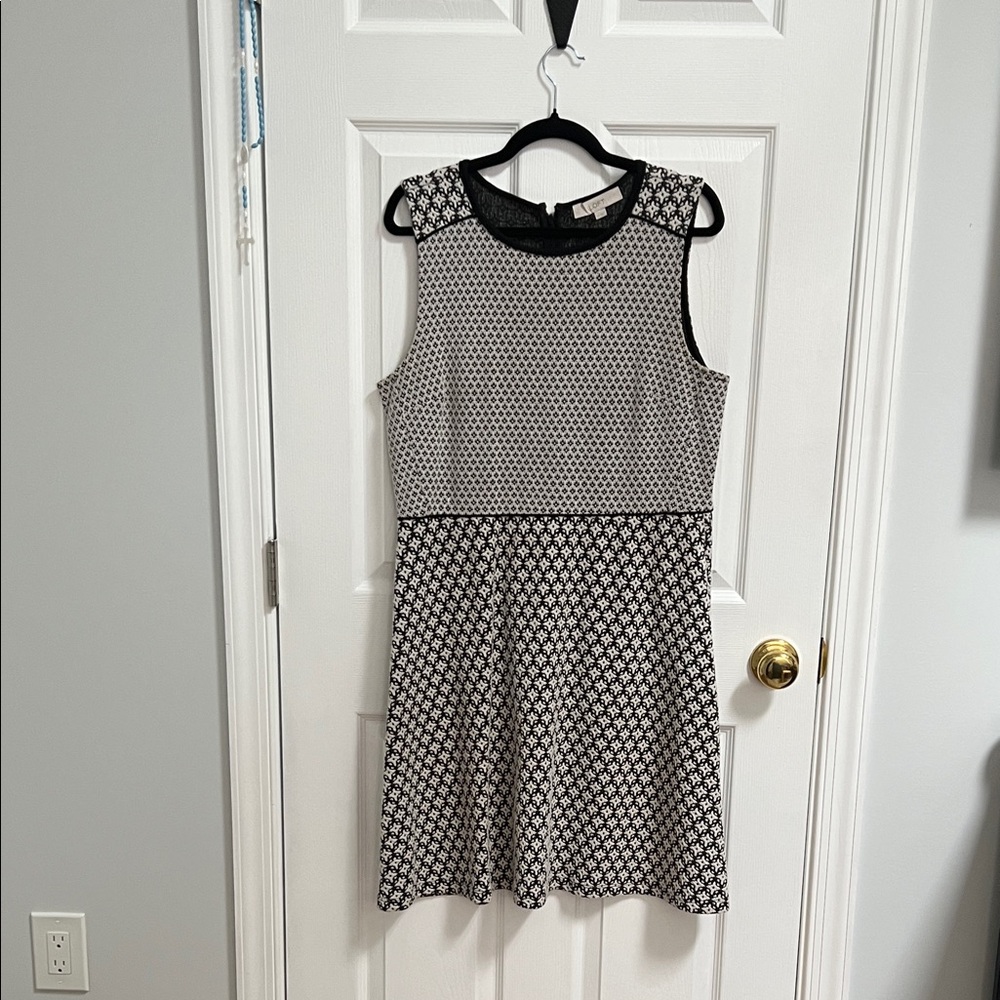 LOFT Black and White Geometric Mini Dress